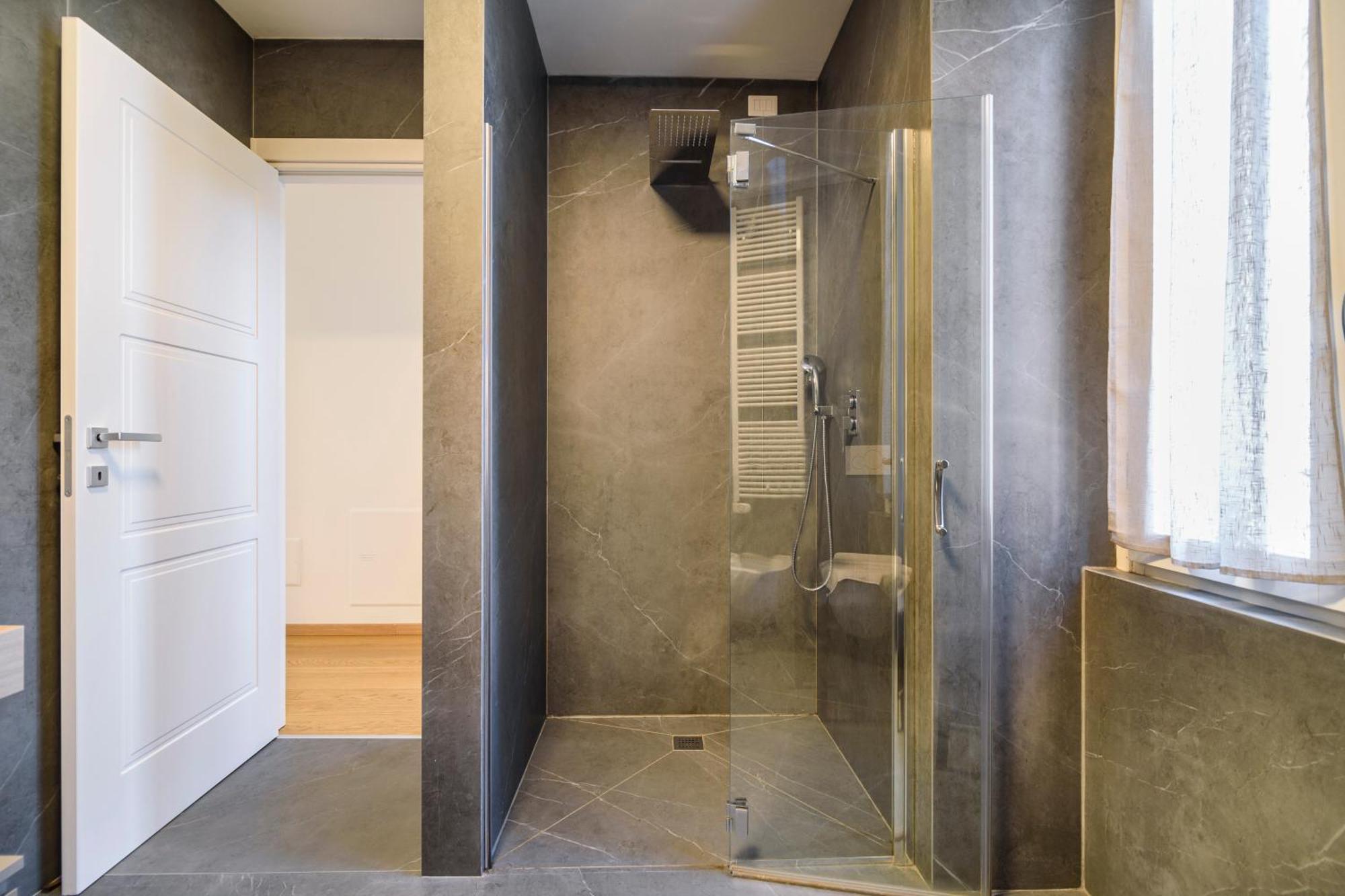 Apartamento Historical Center - Free Parking And Private Terrace Como Exterior foto